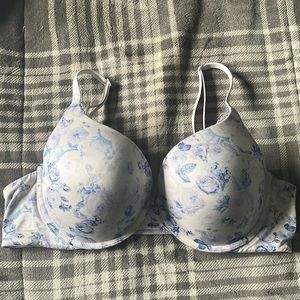 Victoria Secret Bra